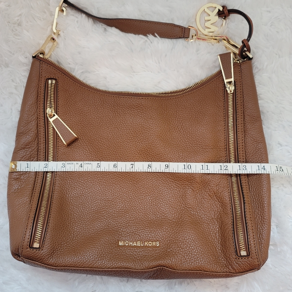 Handbag - Picture 3 of 5